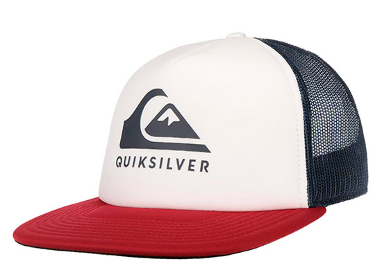 Бейсболка бренда Quiksilver
